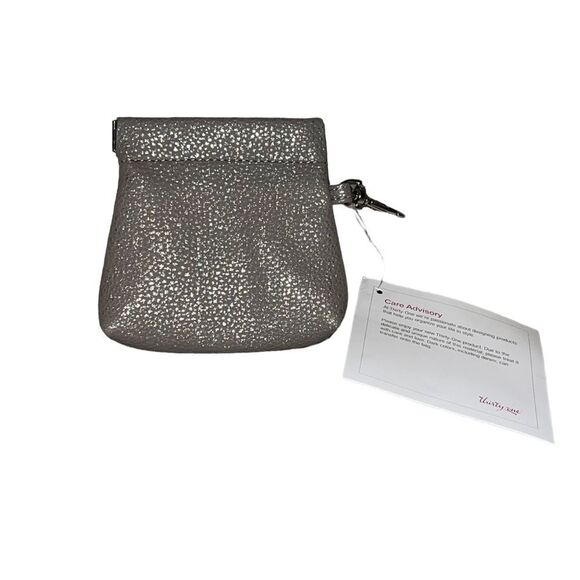 Thirty-One Hello Happy Cosmetic Bag 4 Pc Set Raindrop Chevron Purse Nail Files - Picture 7 of 8